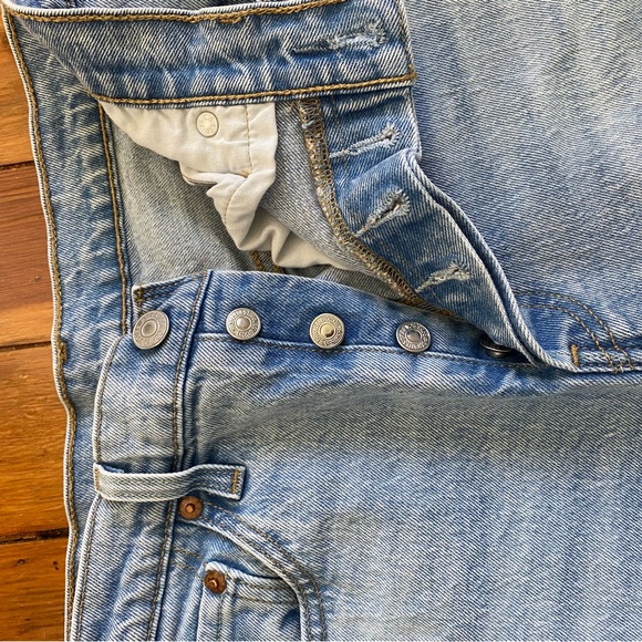 Levi’s 501 Skinny Jeans - Picture 2 of 7